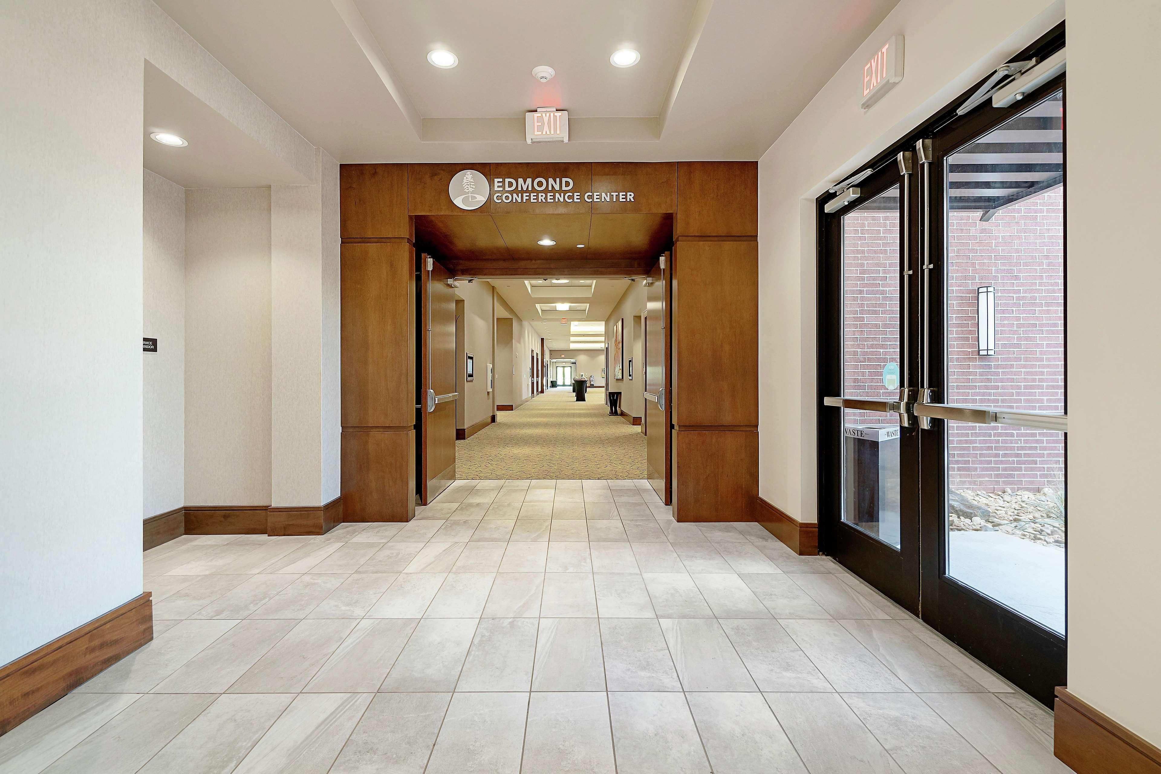 Hilton Garden Inn Edmond/Oklahoma City North Екстер'єр фото