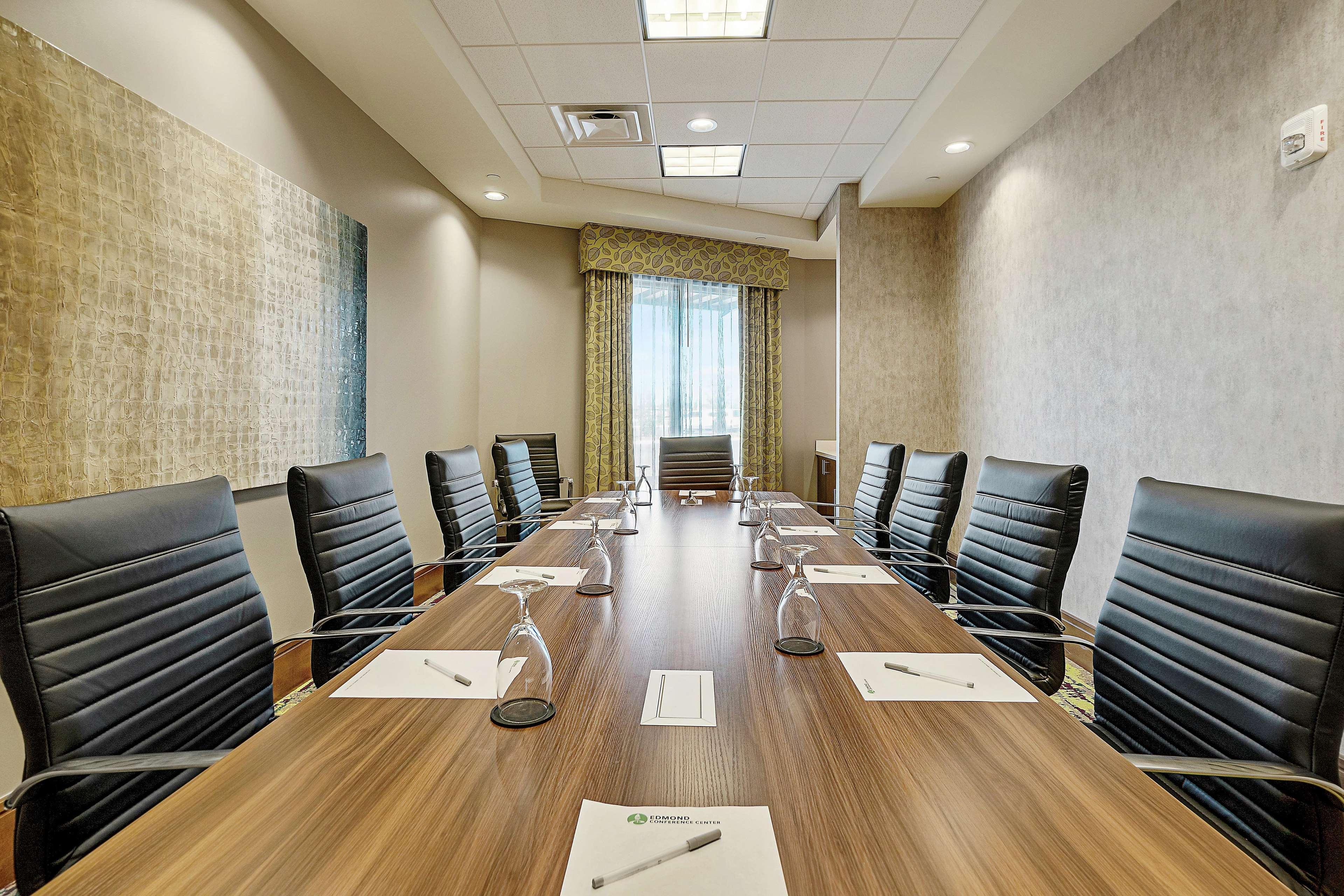 Hilton Garden Inn Edmond/Oklahoma City North Екстер'єр фото